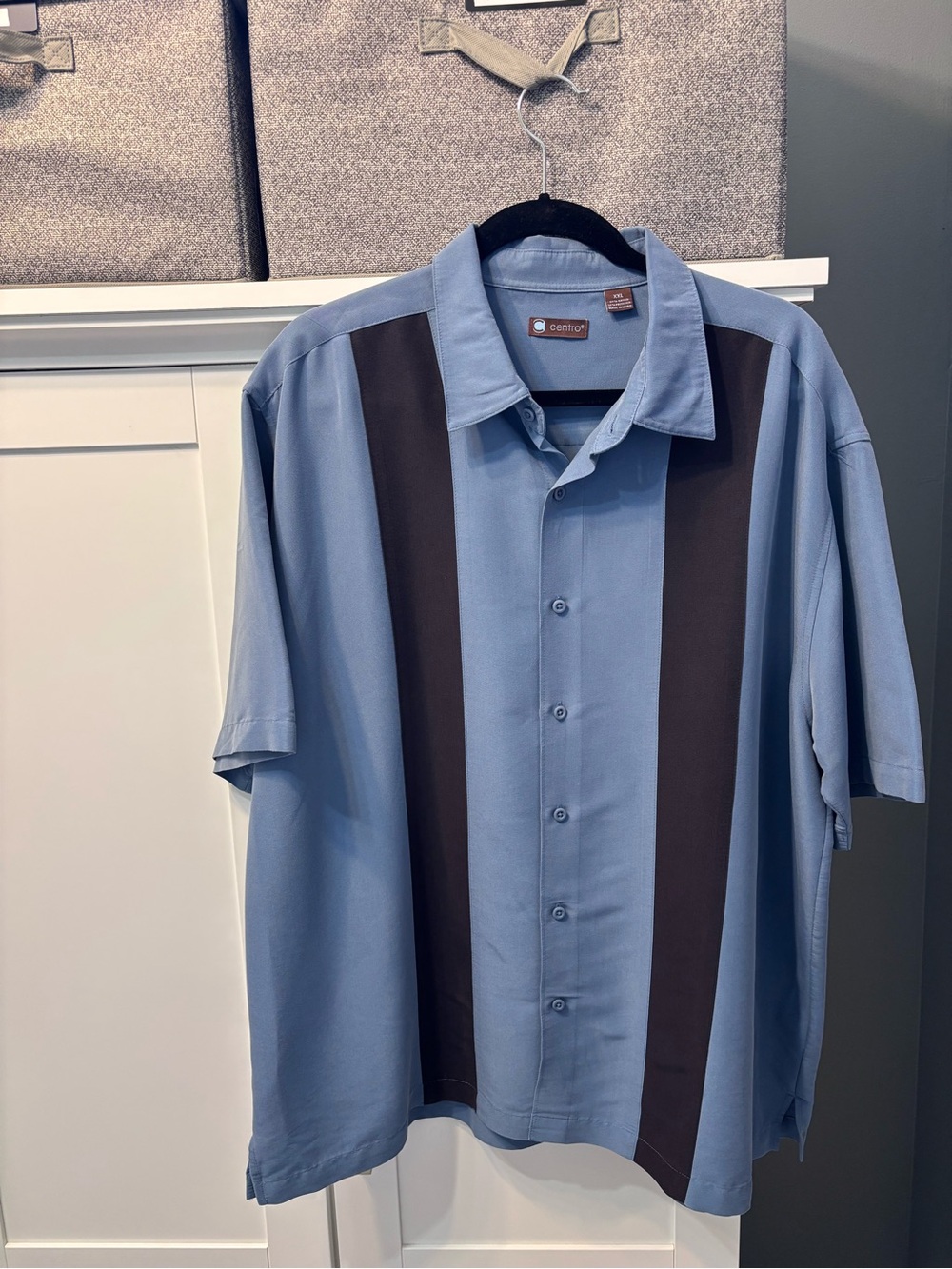Centro Blue Short-Sleeve Button-Down Shirt Dark Brown Stripes EUC Retro Vibes